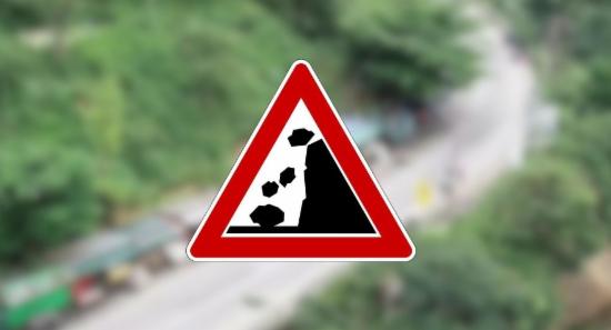 Col–Kandy Rd Section Prone To High-Risk LandSlides